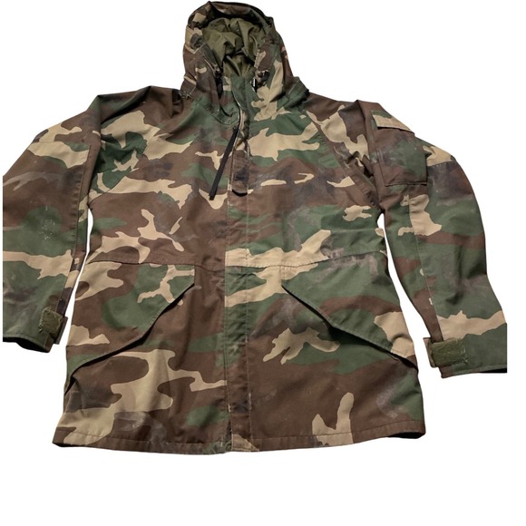 US Military Cold Weather Parka Camouflage Woodland M-65 Style Jacket medium long